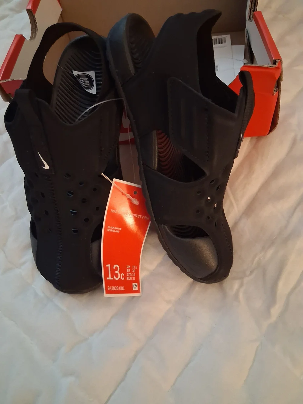 Nike Boy’s Black Sunray Protect Sandals